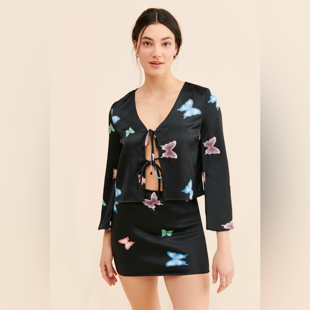 Lisa Says Gah Michelle Butterfly Top‎ Small